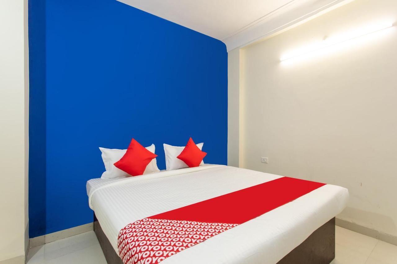 Oyo 27862 Hotel Brooklyn Indore Exterior foto