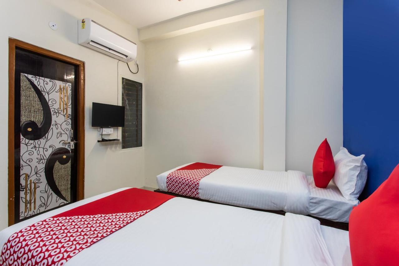 Oyo 27862 Hotel Brooklyn Indore Exterior foto