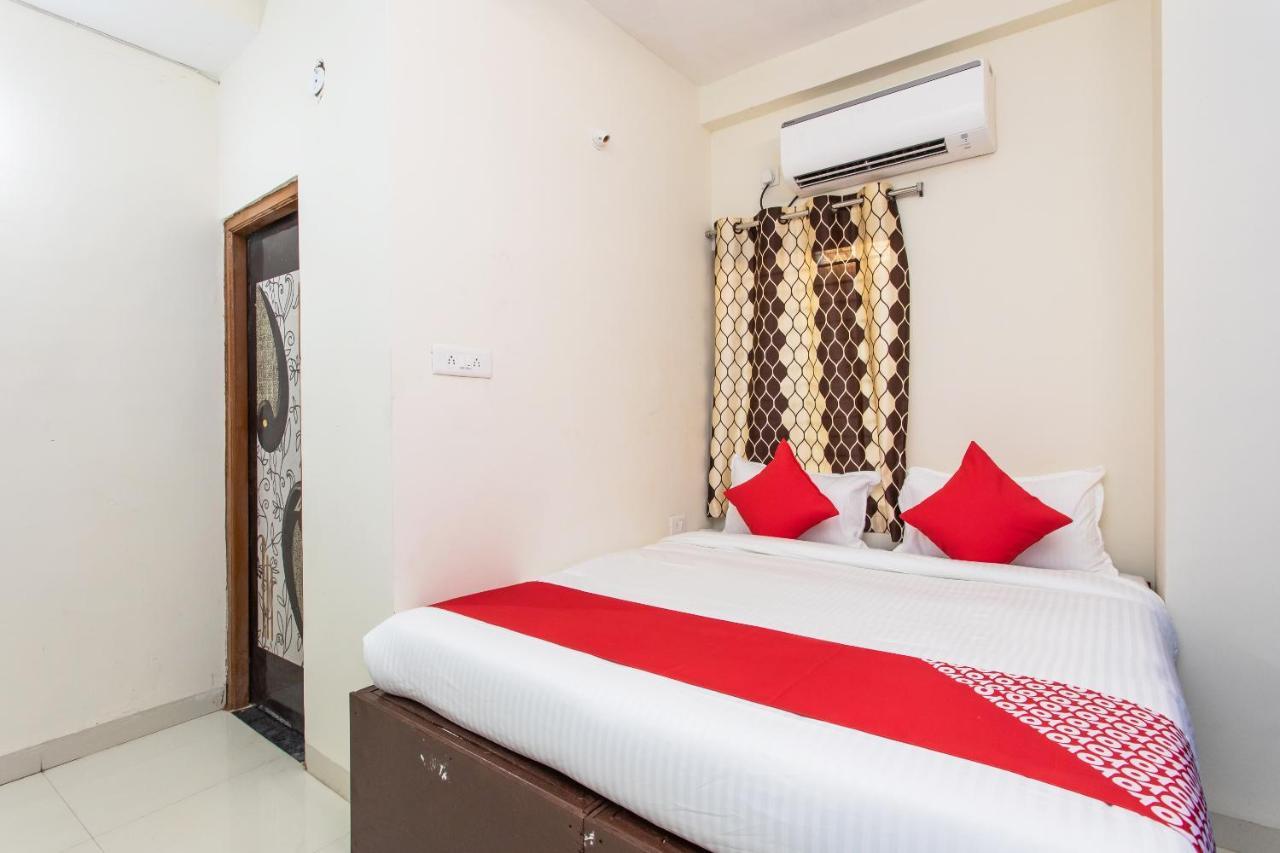 Oyo 27862 Hotel Brooklyn Indore Exterior foto
